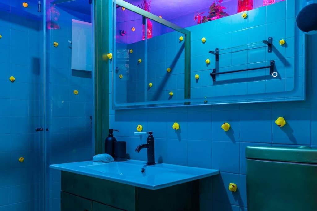 Unique Tiny Smart Home With Private Garden, Jacuzzi, Ps5, Cinema Projector - Sintra Wow Esterno foto